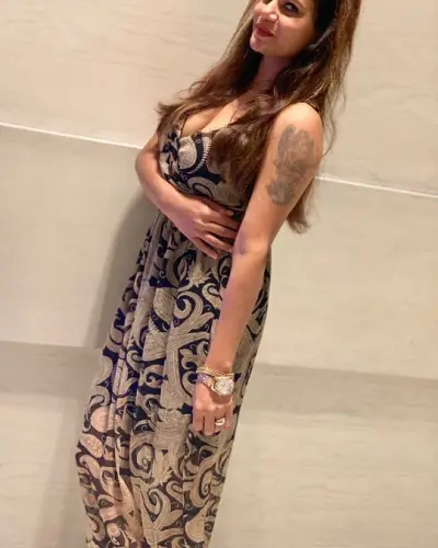 Mundargi Escort